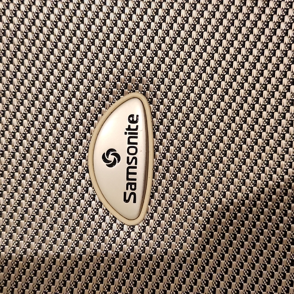 Samsonite laptop / briefcase . NEVER USED = FINAL PRICE - Picture 2 of 16